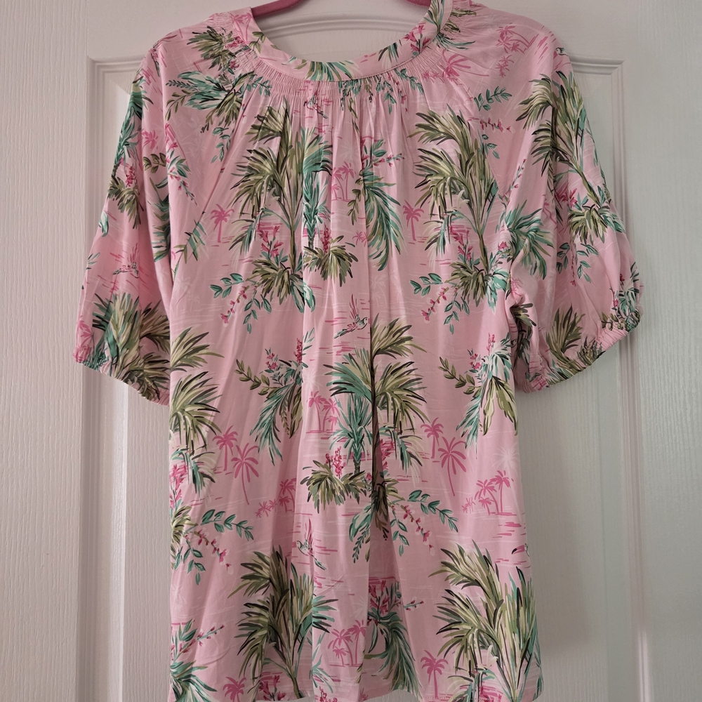 Crown & Ivy Pink Floral Blouse - Picture 5 of 6
